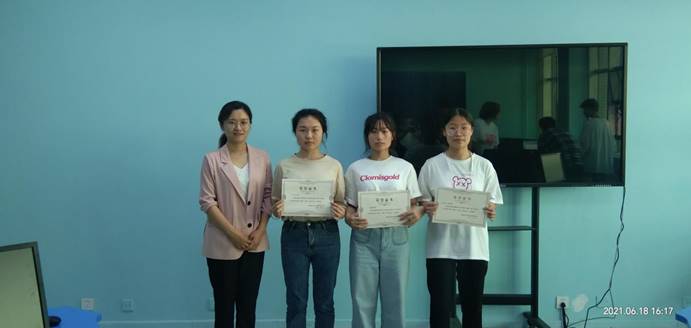 323C2D7F98C5386078CD6E9100DEC4D9